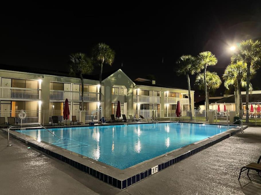 Newly Room In Cozy Hotel With Super Location To The Parks Kissimmee Exteriér fotografie